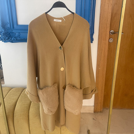Cape en maille fine