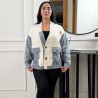 Veste en maille et jeans