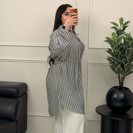 Chemise robe rayée en lin