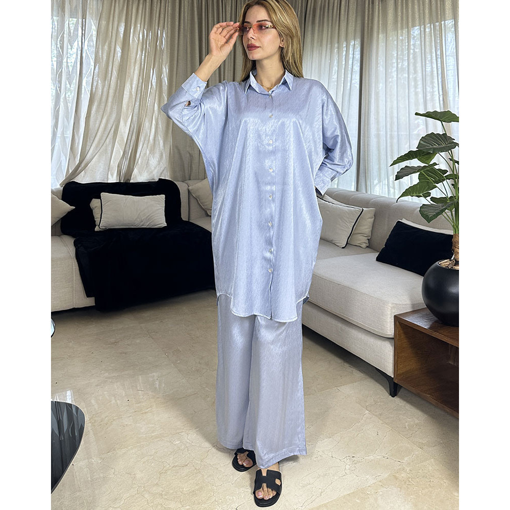 Ensemble en satin